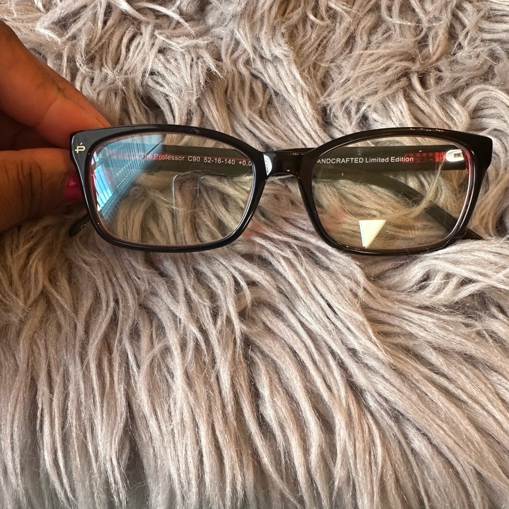 Privé Revaux The Professor Blue Light Blocking Glasses Zero Strength Black/Red